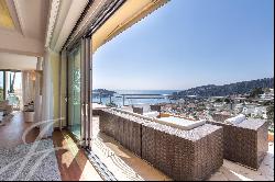 LARGE APPARTMENT WITH TERRACE AND SEA VIEW