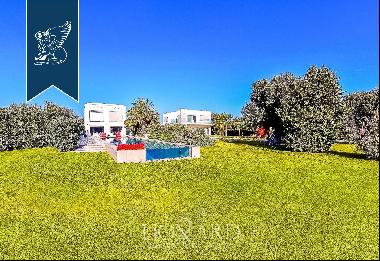 Luxury estate with a pool and golf putting green for sale in Monopoli