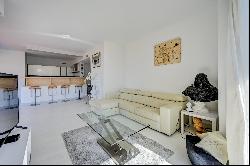 Marseille 7th arrondissement - Apartment with sea view in a secured residence