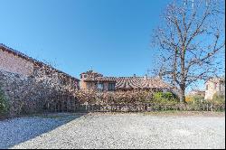 Niviano Castle Apartment