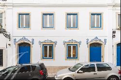 Excellent Townhouse, T3+studio, 465 m2, river view, parking, Principe Real, Lisbon