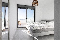 3 Bedroom Penthouse in Costa del Sol, Estepona, Marbella
