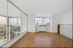 Apartment for sale in Paris 15th - Seine
