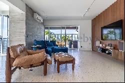 Penthouse for sale in Itaim Bibi with a wide view