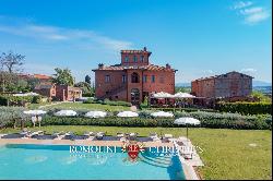 Tuscany - RESTORED VILLA, BOUTIQUE HOTEL FOR SALE IN SIENA