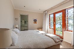 CLASSIC SIMONS TOWN RENOVATED HISTORICAL HOME