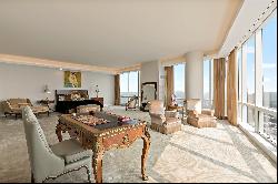 Penthouse set on the 40th floor of the Ritz Carlton