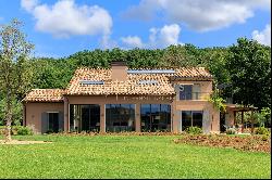 Villa Serena - Beautiful property surrounded by greenery