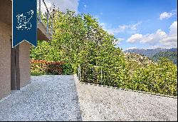 Prestigious estate in a contemprary style with a beautiful view of Lake Como and Villa d'E