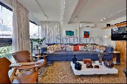 Duplex penthouse with a swimming pool close to PUC-Rio