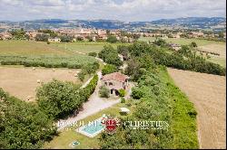 Umbria - BOUTIQUE WINERY WITH 2.4 HA OF VINEYARDS FOR SALE IN TODI