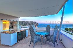 Luxury penthouse in Camp de Mar with sea view within walking distance to the beach and go
