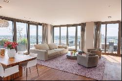 Luxurious and spectacular penthouse in one of Cologne´s landmarks