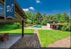 Luxury estate with big planted park and pool in the heart of Lesmo