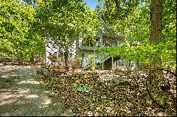 Beautiful Split-level Home in Coveted Private Gated Community of Lake Arrowhead