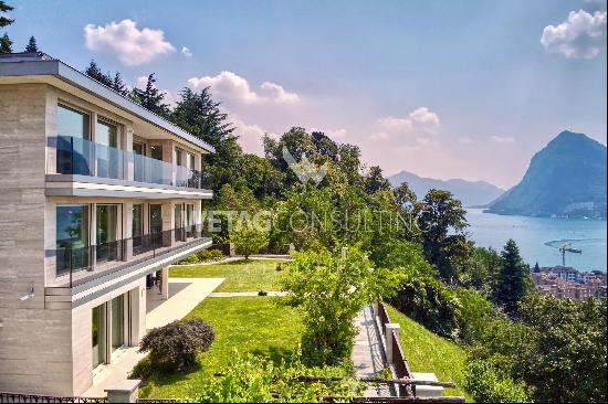 Lugano-Viganello: magnificent villa with garden & wonderful panoramic view of Lake Lugano