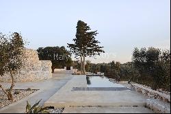 Tenuta le More, exclusive villa with typical Apulian trullo