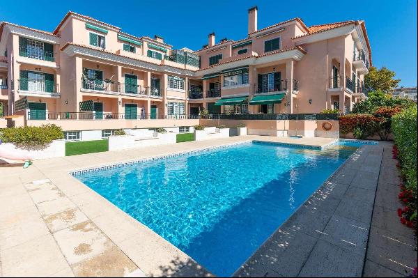 3 bedroom apartment in the centre of Parede