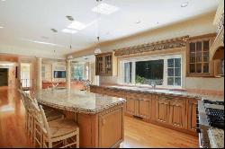 431 Baxters Neck Road, Marstons Mills MA 02648