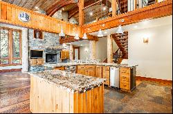 Luxury With A Rustic Flare In Sundance