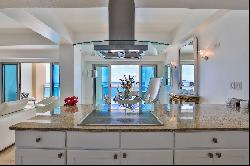 Luxury Oceanfront 2 Bedroom Apartment at The Cliff