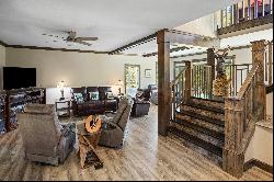 Mountainview Craftsman Oasis with 1.56 Acres