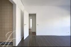 3 bedroom apartment, excellent location, lots of light, Lapa, Lisbon