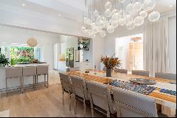 CONTEMPORARY STYLE MEETS LUXURY FAMILY LIVING IN TOP LIFESTYLE SECURITY ESTATE