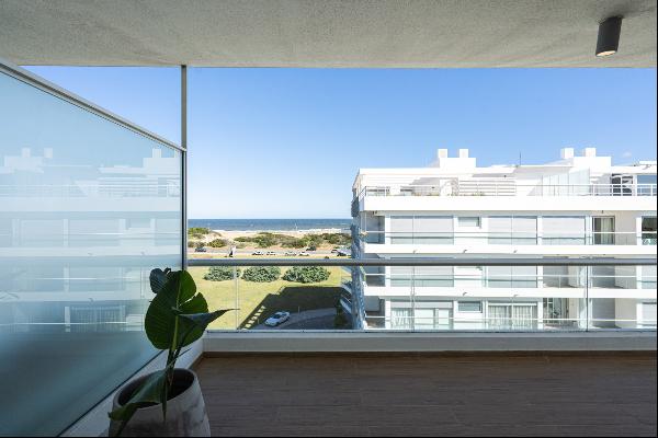 Exceptional Penthouse for sale in Playa Brava