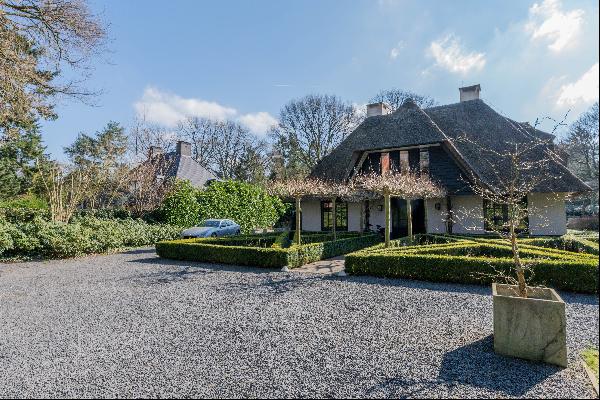Stylish country house near the westerheide with seperate guesthouse/office
