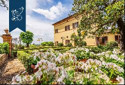 Prestigious estate with 28 hectares of grounds just 20 km from Siena