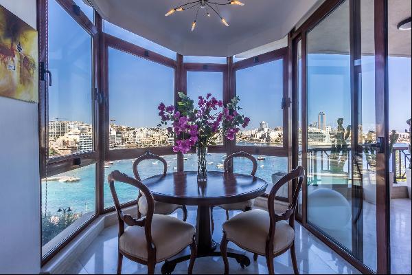 Luxury Seafront Apartment