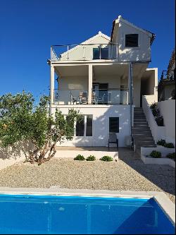 Modern House With Swimming Pool, Tribunj, Šibenik Area, 22212