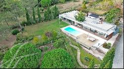 Excellent villa, set in the Sintra countryside and mountains