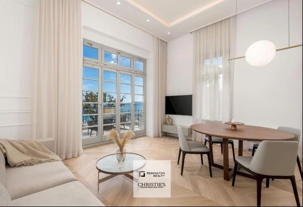 LUXURY APARTMENT WITH BREATHTAKING SEA VIEW IN THE CITY CENTER OF OPATIJA