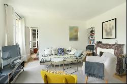CHARMING PIED A TERRE