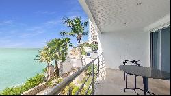 Cupecoy Beach Club Waterfront Apartment