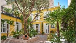 Cannes Centre Charming 4 room townhouse with garage