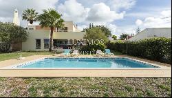 3 bedroom detached villa with pool, for sale in Vilamoura, Algarve