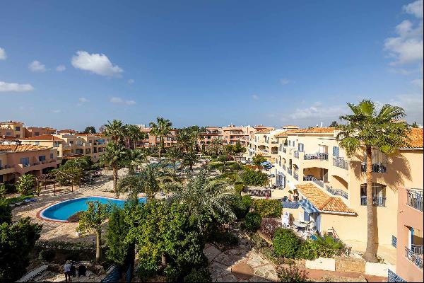 Two Bedroom Penthouse in the Tourist Area of Pafos