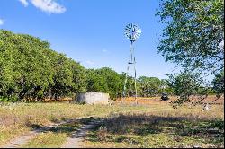 650 Windmill Ridge Drive, Blanco, TX 78606
