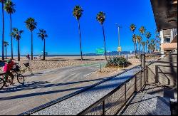 3007 Ocean Front Walk, Venice CA 90291