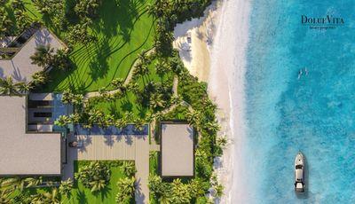 Majestic villa ocean front, private beach, Samana, Dominican Republic