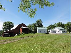 Farmhouse on 5 Acres with Views in Lyndon