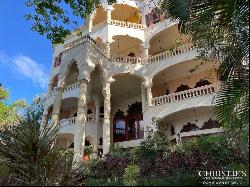 15 bedrooms palace , oceanfront with private beach, Rio San Juan 