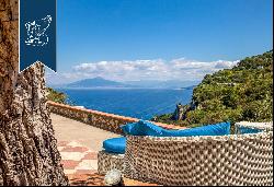 Finely-renovated villa with a view of the Gulf of Naples, the Vesuvious, and the Sorrento 