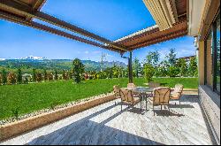 Luxury house in a new gated complex in Malinova Valley for rent