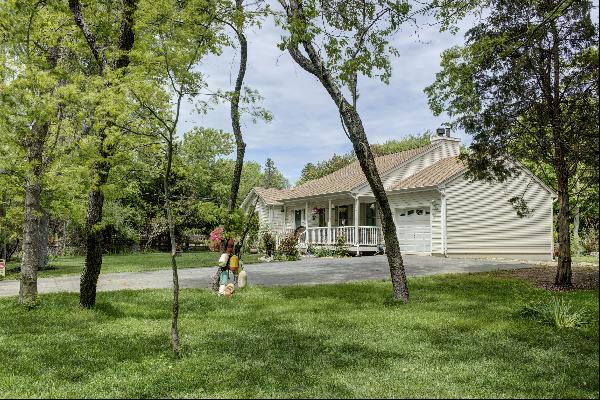 80 Greenway West, Orient, NY, 11957
