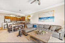 Condo In Gated 30A Complex Overlooking Coastal Dune Lake 