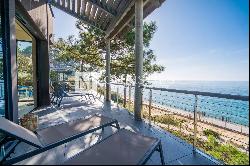 Superb frontline villa - Private beach access - Unique view